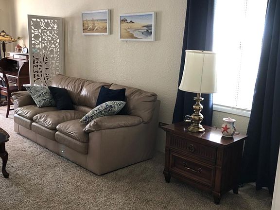 5th image of 8594 Calais Circle