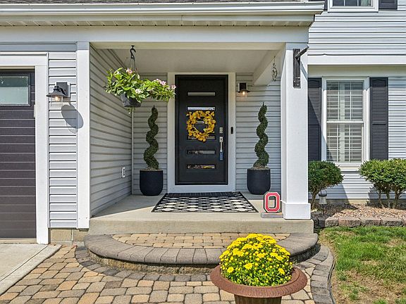 5th image of 2364 Ziner Cir S