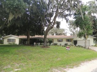 16440 Wilson Parrish Rd, Umatilla, FL 32784