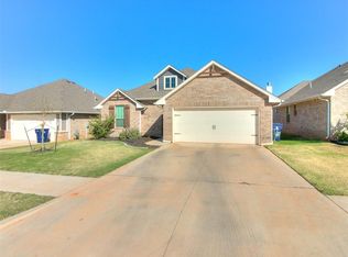 8409 NW 163rd St, Edmond, OK 73013