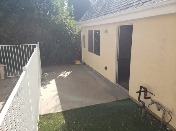 11069 Yarmouth Ave #B, Granada Hills, CA 91344