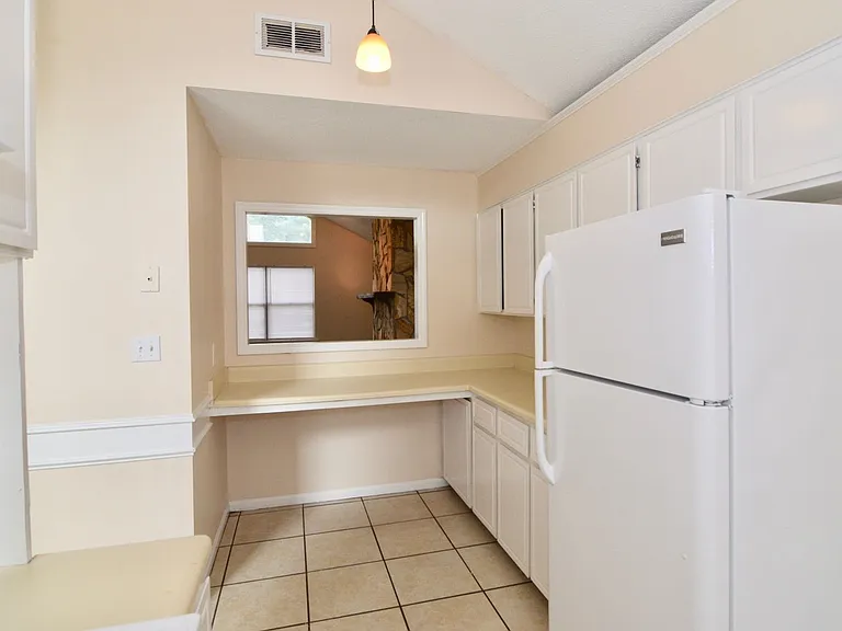 4154 Arlington Rd — Photo 12
