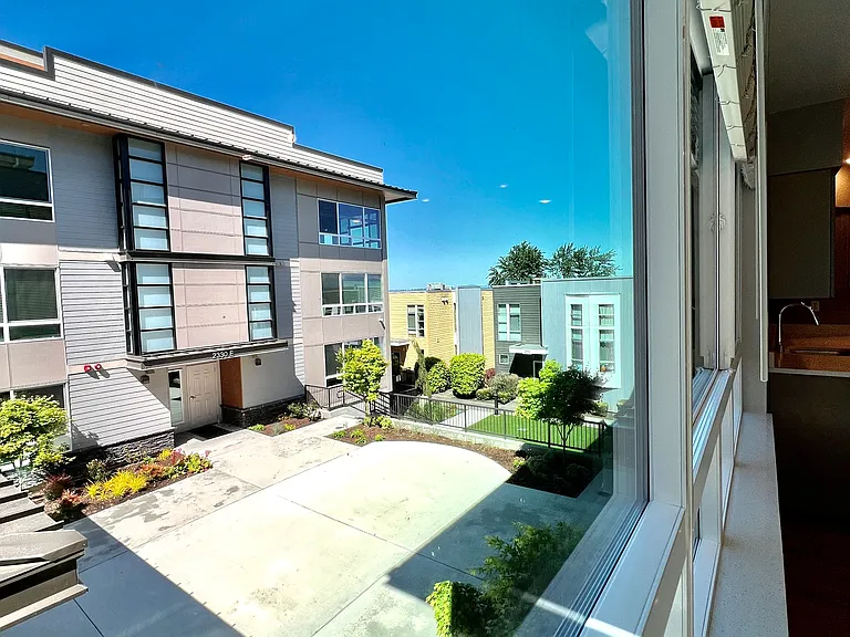 McCormick Heights — Photo 81