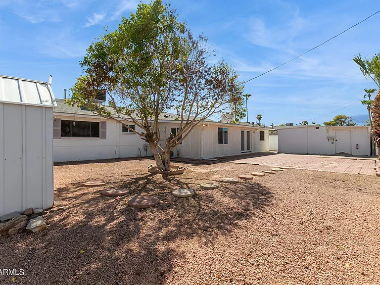 7344 E Polk St — Photo 23