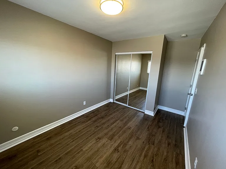 5005 Trojan Ave- Newly Renovated Ground Floor Home — Photo 3