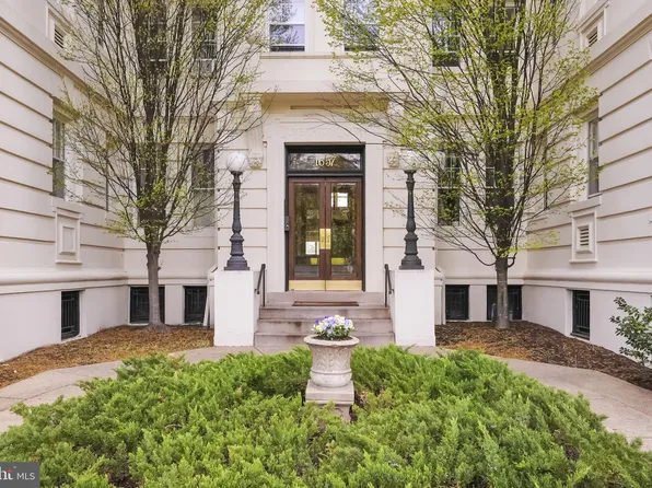1657 31st St NW APT 203, Washington, DC 20007