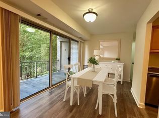 12403 Braxfield Ct APT 12, Rockville, MD