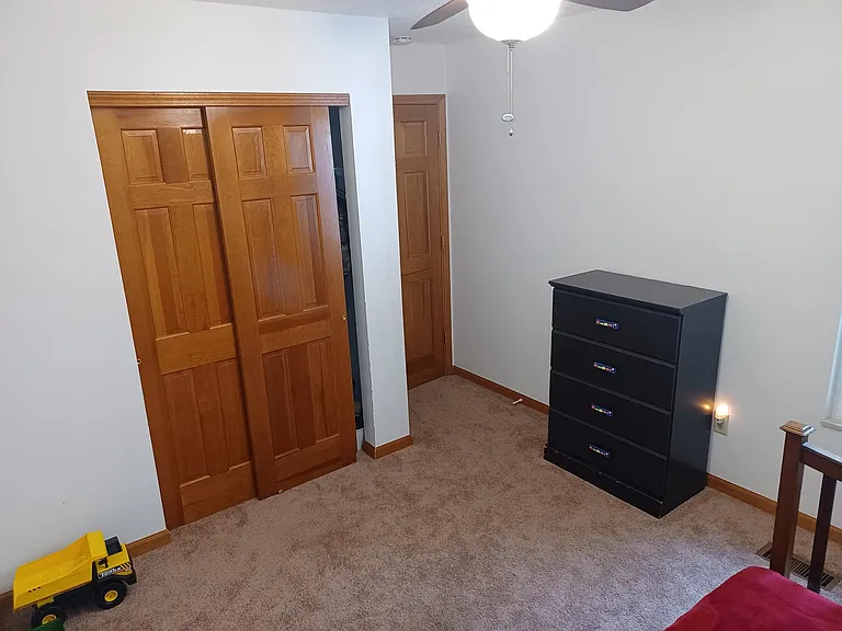 1021 Edgewood Dr — Photo 19