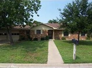 1113 Bormann St, Brenham, TX 77833