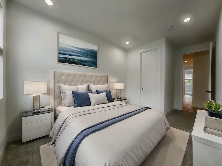 1417 Benton St — Photo 15