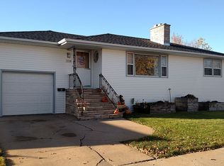 1716 W 1st St, North Platte, NE 69101