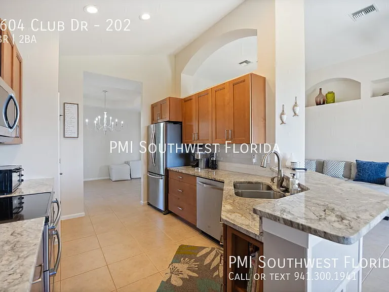 4604 Club Dr #202 — Photo 16