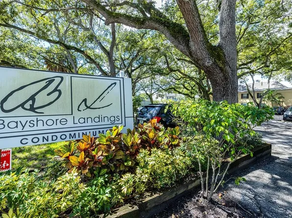 5221 Bayshore Blvd APT 60, Tampa, FL 33611