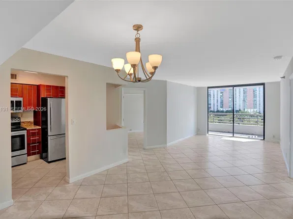 3300 NE 191st St, Aventura, FL