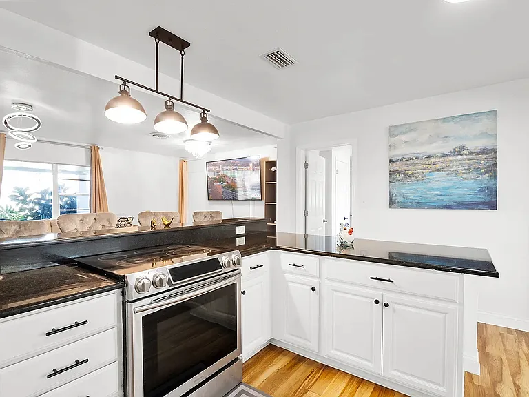 1707 Harbor Dr — Photo 13