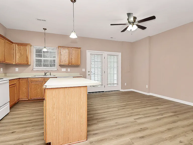12260 Jessica Pl — Photo 15