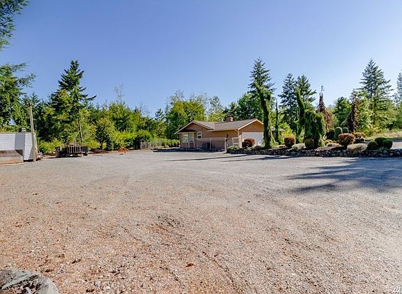 3rd image of 11115 154th Street Ct E