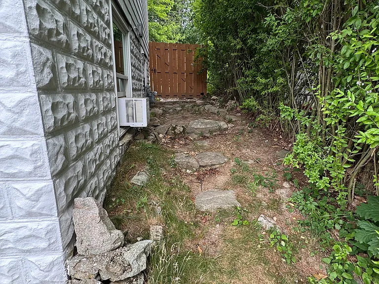 111 Westminster Rd — Photo 6