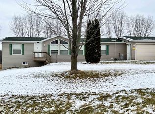 N2648 County Road F, Pulaski, WI 54162