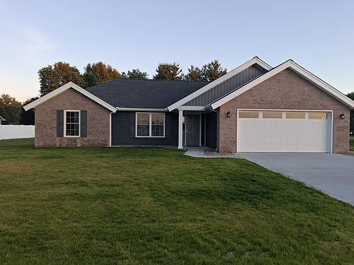 1421 W Todd Ln Photo 1