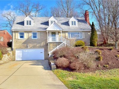1500 Mohican Dr, Mt Lebanon, PA, 15228