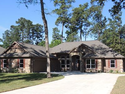 819 McDaniel Dr, Magnolia, TX, 77354