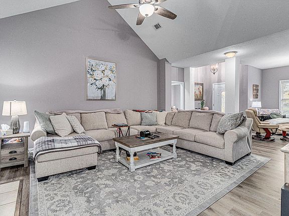 2nd image of 2008 Boundary Oaks Dr