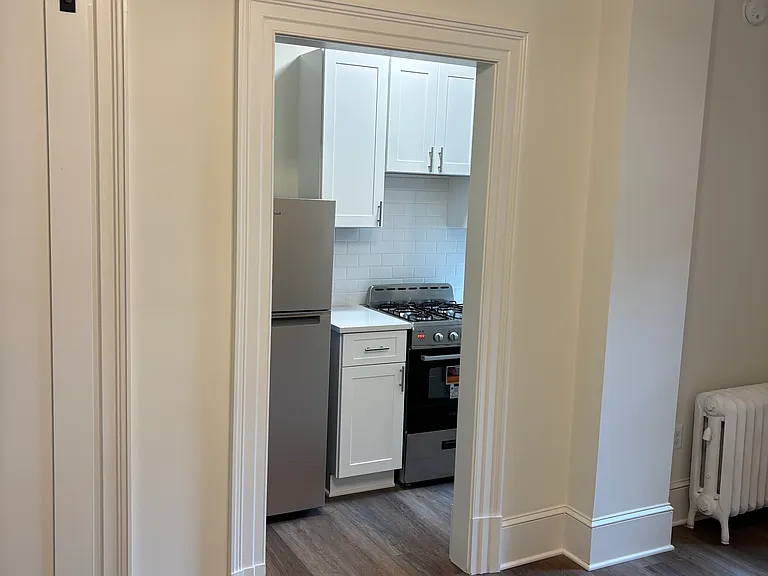 1101 L St NW #306 — Photo 9