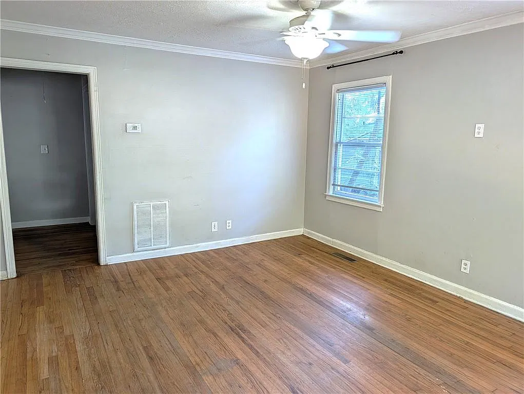 2 bed, 1.0 bath, 960 sqft, $1,400 — Photo 4