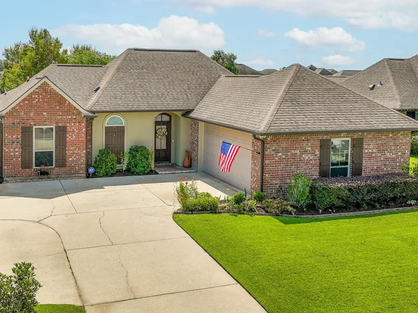 159 Lake Maclaine Ave, Thibodaux, LA 70301