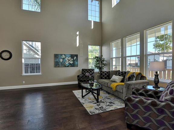 3rd image of 7127 Pitlochry Dr
