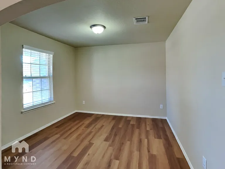 2385 Willard Way — Photo 8