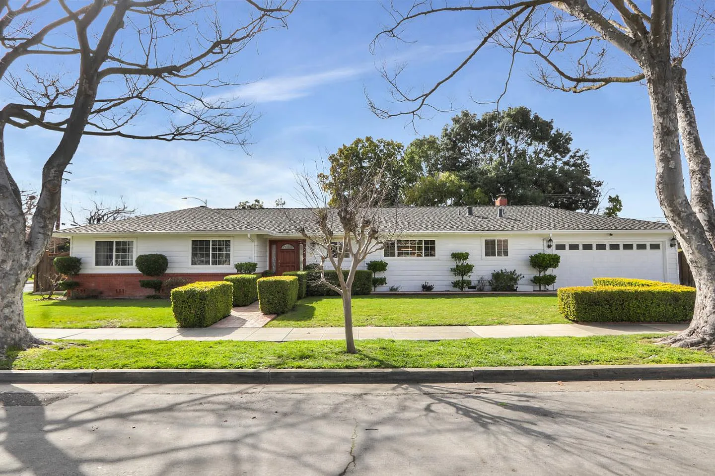 5154 Country Ln photo 1