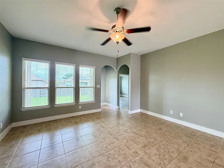 3328 Lauren Nicole Ln — Photo 6