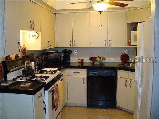 4th image of 1423 E Park Cir