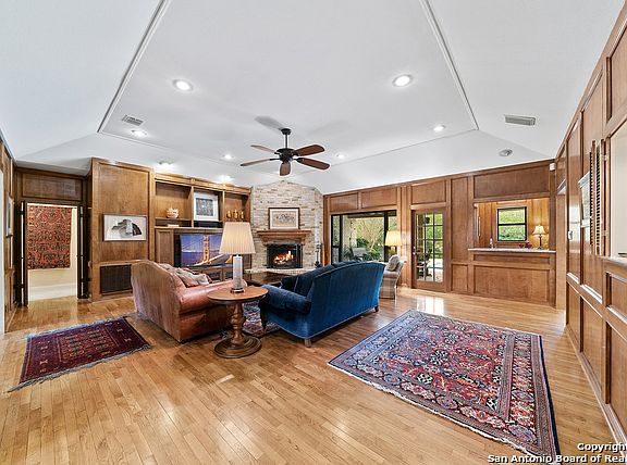 2nd image of 14011 Bluff Park Dr