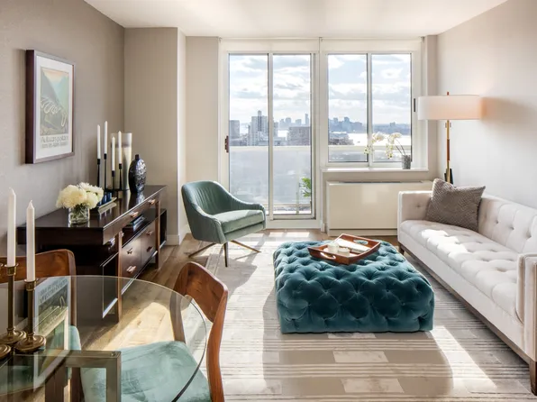 Riverbank, 560 W 43rd St APT 28C, New York, NY 10036