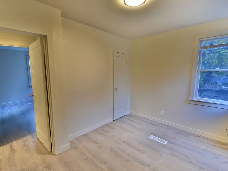 5522 NE 193rd St — Photo 7