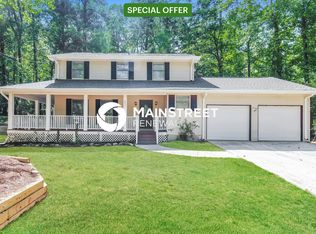 6231 Willowbrook Dr, Riverdale, GA 30296