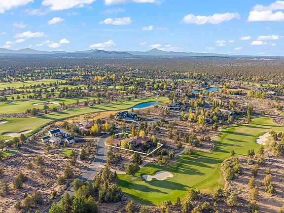 2nd image of 65810 Pronghorn Estates Dr