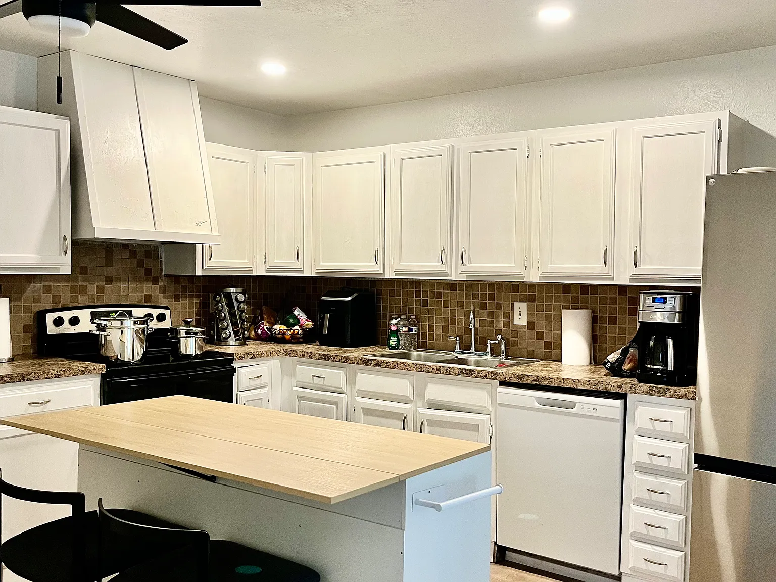 N Colony Blvd, The Colony — Photo 4