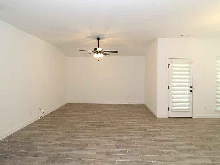 1450 Ari Ave — Photo 8