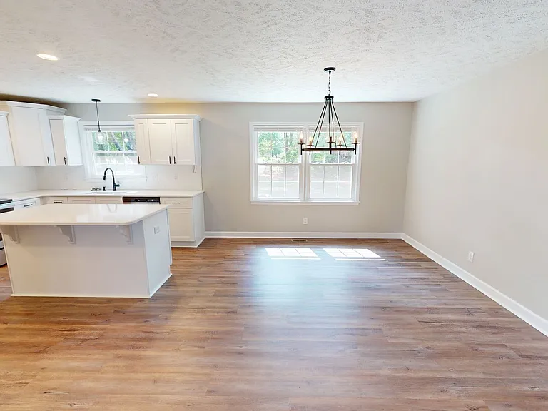 2610 Trenton Rd — Photo 5