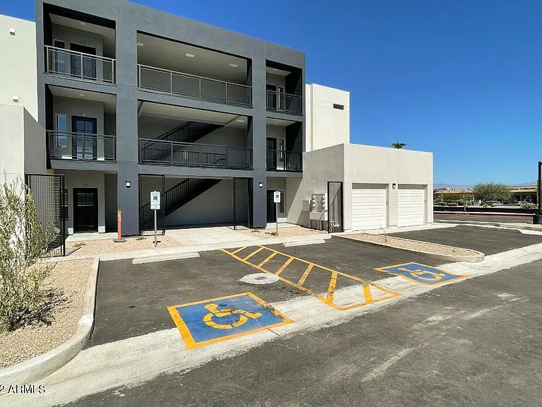 12412 N Saguaro Blvd #101 — Photo 3