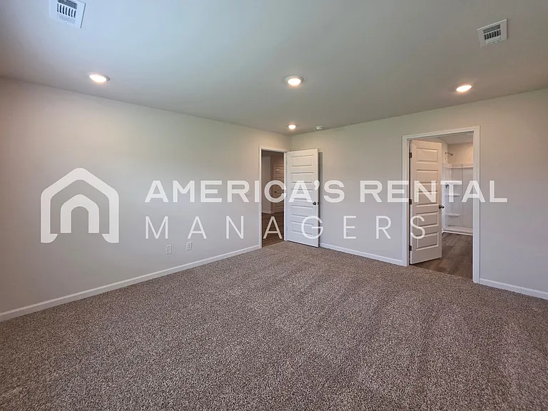 120 Jonboy Ave — Photo 32