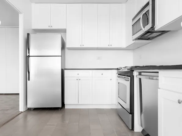 2500 Johnson Avenue image 3 of 8