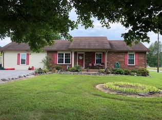 800 Old Gallatin Rd, Portland, TN 37148
