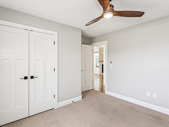 3rd image of 744 S Glen Wood Ct