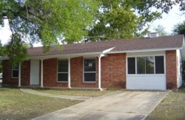 1st image of 4026 Tropical Dr