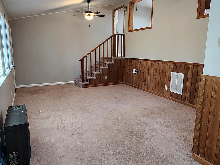 1412 Rock Dr — Photo 4